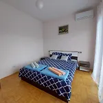 شقة Robi بريبير