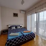 Robi Apartment *