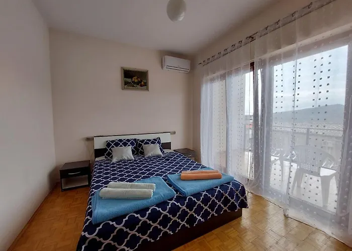 Robi Apartament *